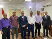 السفارة المصرية في جوبا تستقبل وفداً من الأطباء البيطريين المصريين