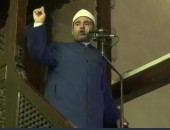 خطيب الجامع الأزهر: النبي صلى الله عليه وسلم علمنا أن النصر والتقدم يحتاج إلى عزيمة وتضحيات لا إلى التنظير والكلام